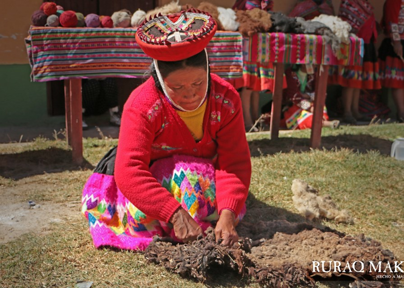 Registro audiovisual del arte textil de la cuenca de Patacancha, Ollantaytambo, Cusco: nuevo documental de la serie Ruraq maki. Artistas tradicionales