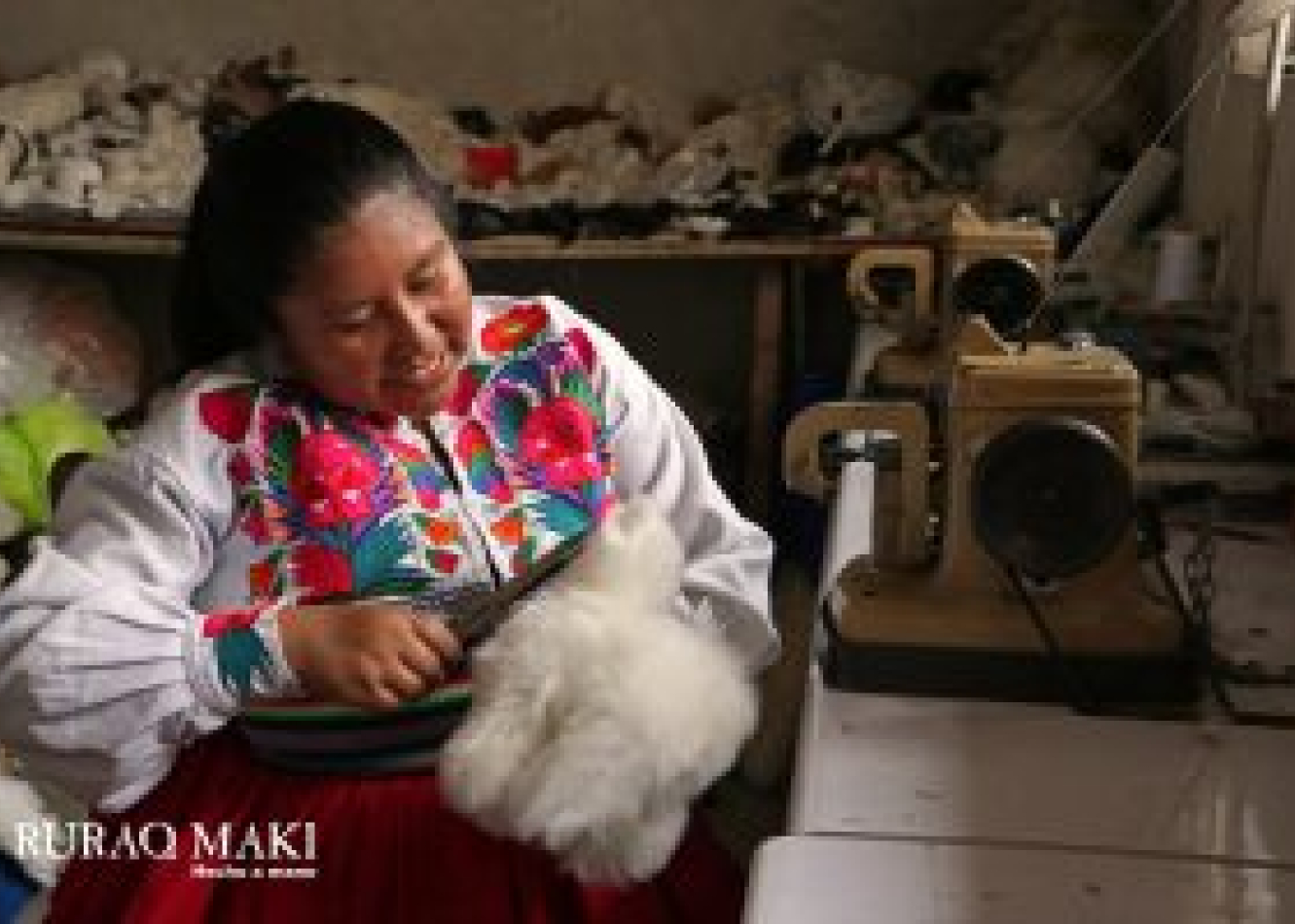 Inauguramos nueva tienda virtual  “Llanka'q Warmis Peletería”