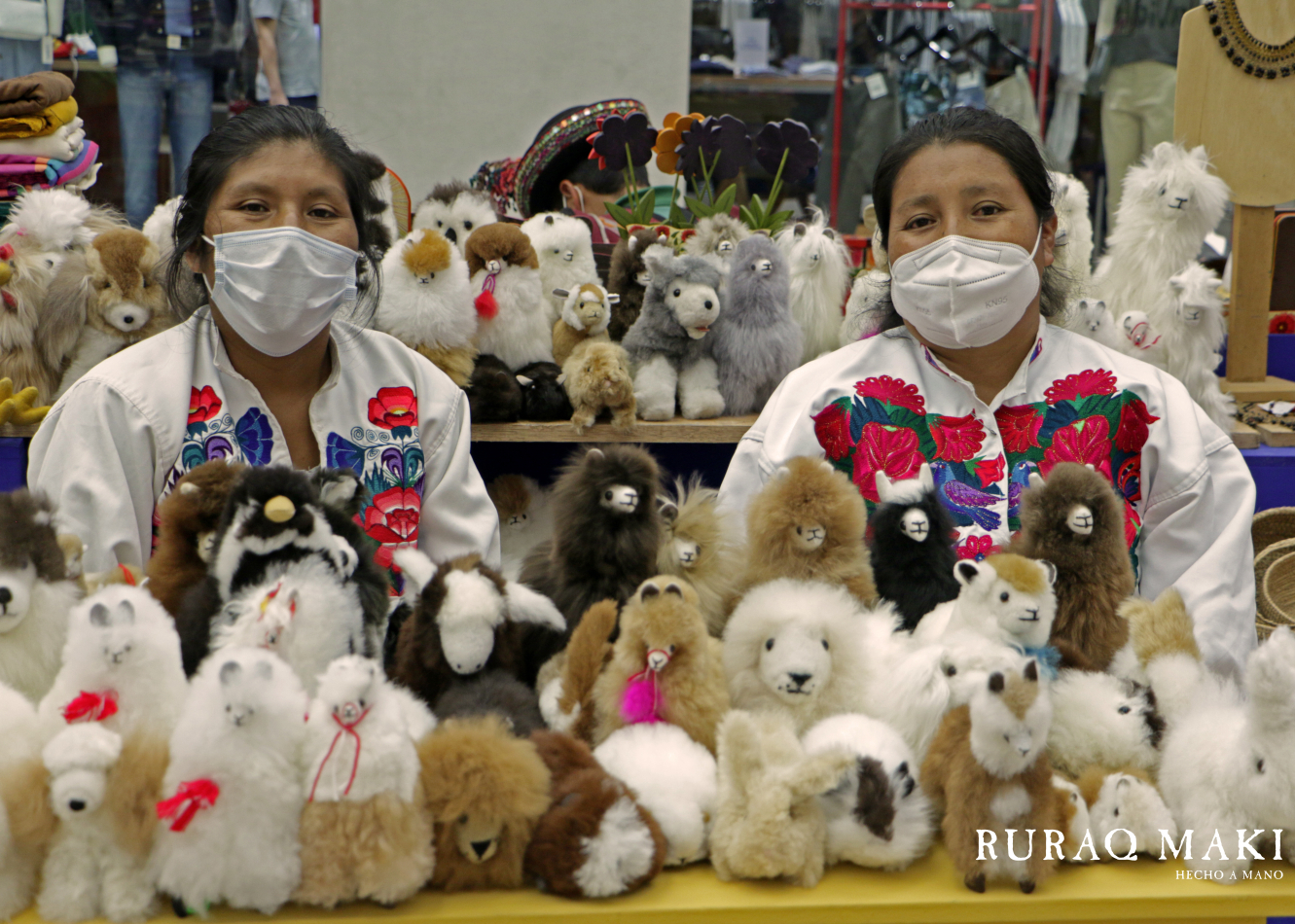 Ruraq maki, hecho a mano en el Jockey Plaza "Edición Especial por Navidad"